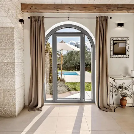 Gimino Villa *